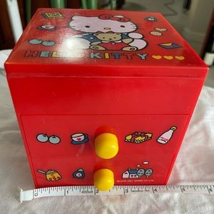 Vintage Hello Kitty jewelry case